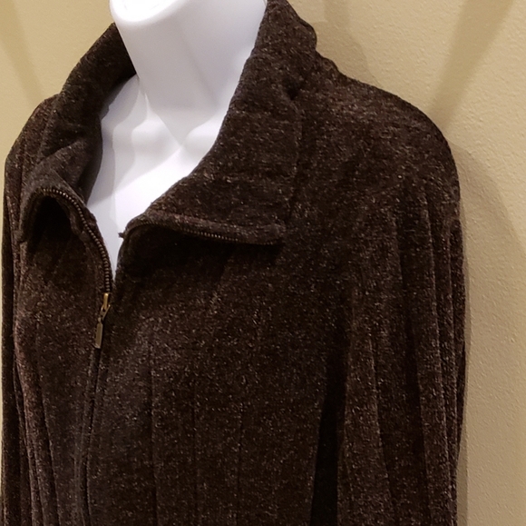 Sweater Jacket with full zipper - Picture 2 of 6